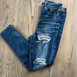 American Eagle distressed jeans